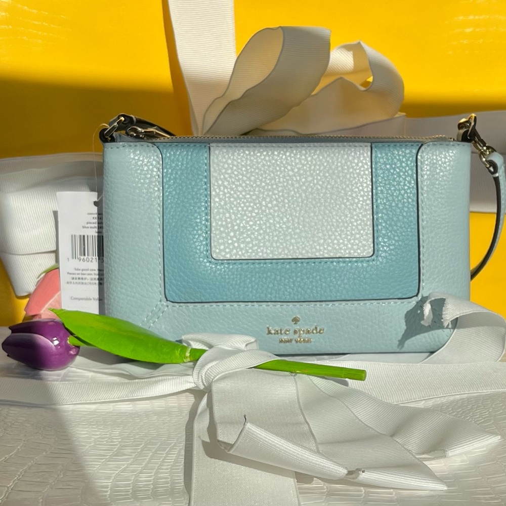 Kate Spade Convertible Wristlet